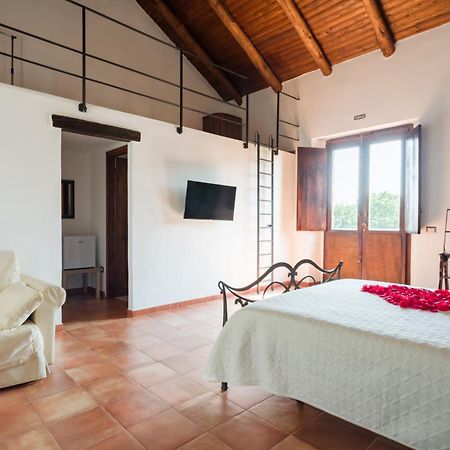 Masseria A Quaranta - Rooms & Events San Marco Evangelista Екстер'єр фото